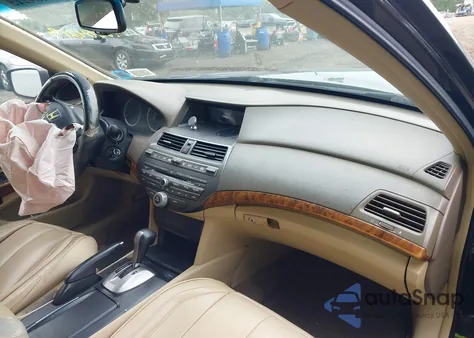 2008 Honda Accord 2.4 Ex-L from USA, damaged, VIN 1HGCP26858A101253